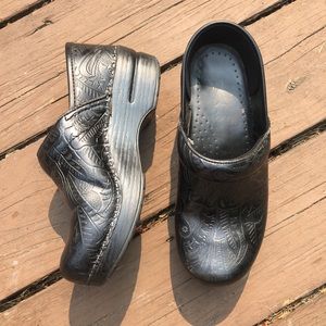 Paisley design dansko